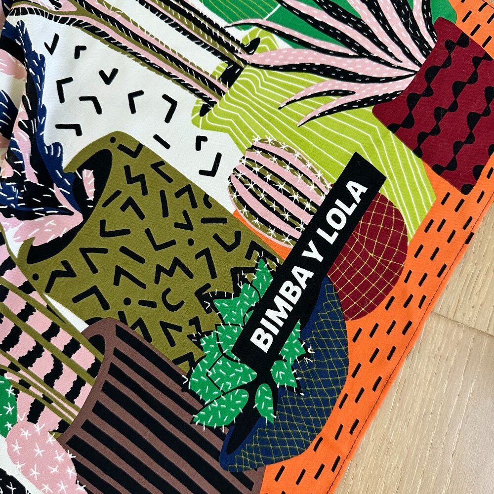 NWT Bimba Y Lola skarf printed